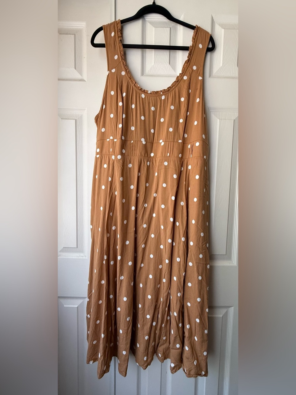 Polka Dot Sleeveless Midi Dress in Tan